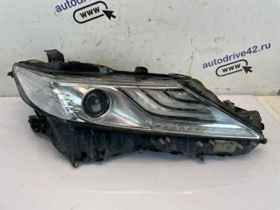 Лот: 24885406. Фото: 1. фара Toyota Camry XV70. Двигатель и элементы двигателя