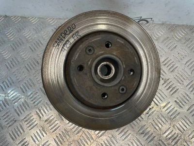 Лот: 24672240. Фото: 1. поворотный кулак Renault Sandero... Двигатель и элементы двигателя