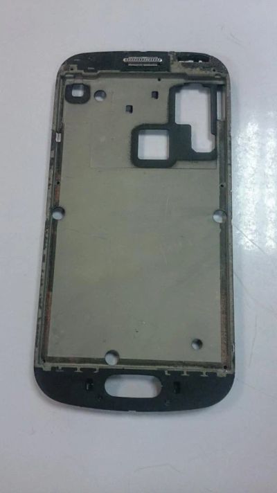 Лот: 7994194. Фото: 1. Рамка дисплея Samsung S7390. Корпуса, клавиатуры, кнопки
