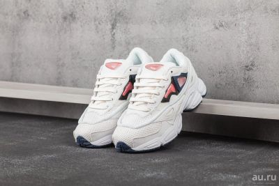Лот: 12686605. Фото: 1. Кроссовки Adidas Ozweego 2 x Raf... Кеды, кроссовки, слипоны