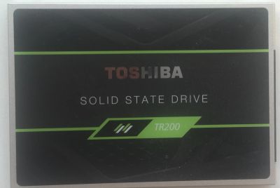 Лот: 12989356. Фото: 1. SSD Toshiba 240 g новый. SSD-накопители