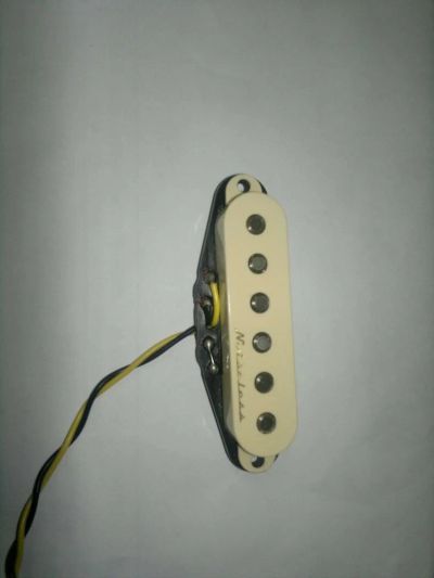 Лот: 9105037. Фото: 1. Fender Hot Noiseless Strat USA... Аксессуары, комплектующие