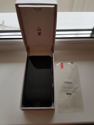 Лот: 10016133. Фото: 1. Lenovo zuk z1. Смартфоны