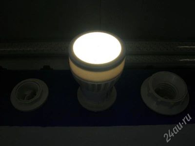 Лот: 584981. Фото: 1. Светодиодная лампа E14 60LED 220V. Другое освещение