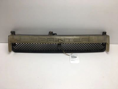 Лот: 20389955. Фото: 1. Решетка радиатора Toyota Sprinter... Кузов