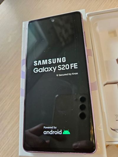Лот: 20274722. Фото: 1. Samsung galaxy S20 FE 256 gb. Смартфоны