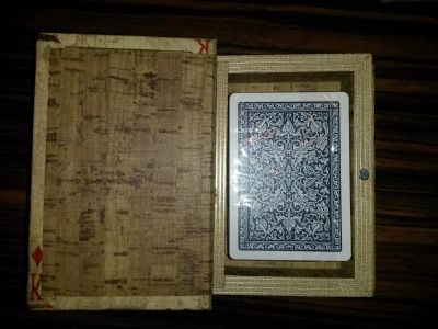 Лот: 5492526. Фото: 1. Коробочка для карт игральных. Настольные игры, карты