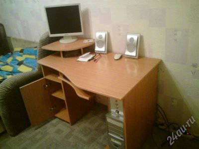 Лот: 572775. Фото: 1. компьютерный стол. Другое (офисная мебель и домашние кабинеты)