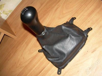 Лот: 211424. Фото: 1. ручка+кожух мкпп с HONDA Accord... Салон
