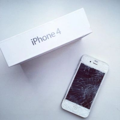 Лот: 4056507. Фото: 1. iPhone 4 8гб. Смартфоны