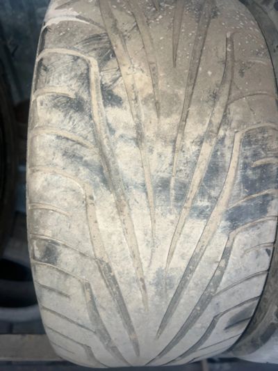 Лот: 25128552. Фото: 1. (1шт) 215-40-16 Maxxis Victra... Шины