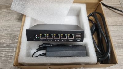 Лот: 20947658. Фото: 1. Роутер pfSense Mikrotik J1900... Маршрутизаторы (роутеры)