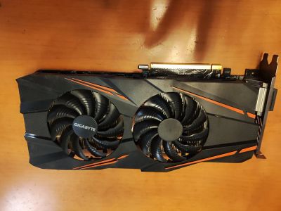 Лот: 22489536. Фото: 1. GTX 1070 gigabyte. Видеокарты