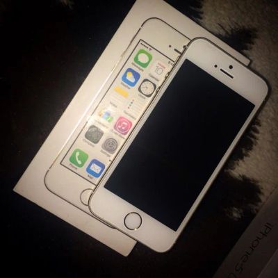 Лот: 5244383. Фото: 1. Iphone 5s !Супер низкая цена... Смартфоны