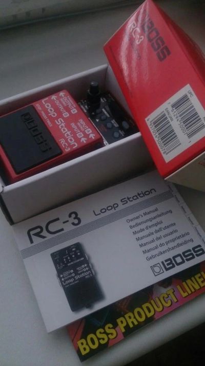 Лот: 8594405. Фото: 1. BOSS RC-3 Loop Station. Гитарные эффекты и комбоусилители