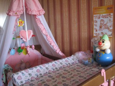 Лот: 12630947. Фото: 1. детская кровать-качалка с матрасом... Детские кровати и кроватки