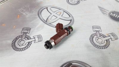 Лот: 23588359. Фото: 1. Форсунка Subaru Legacy EJ253 16611-AA770. Двигатель и элементы двигателя
