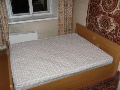 Лот: 3438209. Фото: 1. Отличная двуспальная кровать с... Кровати