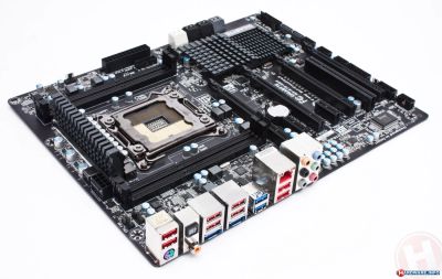 Лот: 8490766. Фото: 1. Intel Xeon E5-2670 8 ядер - 16... Материнские платы