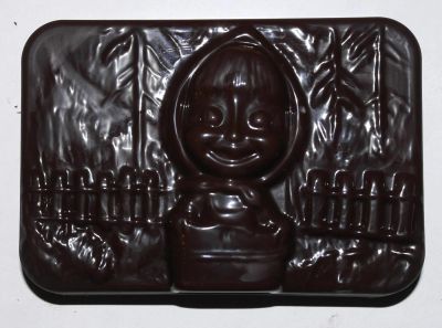 Лот: 4902176. Фото: 1. Шоколадная Маша из мультика "Маша... Шоколад, конфеты