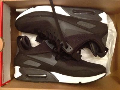 Лот: 3669046. Фото: 1. Кроссовки Nike air max р-р 45... Кеды, кроссовки, слипоны