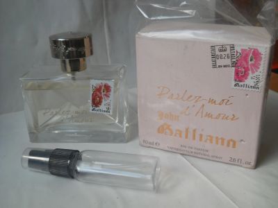 Лот: 2696673. Фото: 1. Parlez-Moi d'Amour Eau de Parfum... Женская парфюмерия