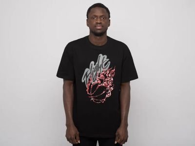 Лот: 24975215. Фото: 1. Футболка Jordan x Travis Scott. Футболки, поло