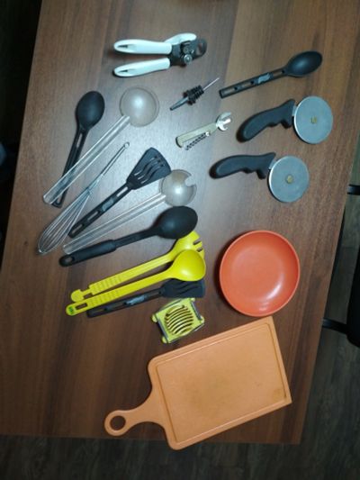 Лот: 11590415. Фото: 1. Ножи для пиццы, поварешки ... Кухонные аксессуары