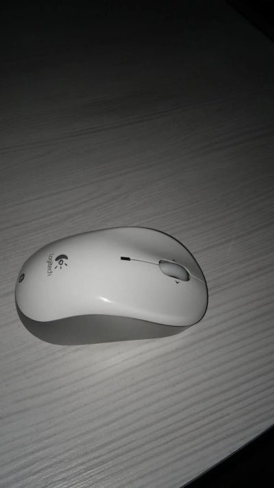 Лот: 7047111. Фото: 1. мышь ogitech V470 Bluetooth White. Клавиатуры и мыши