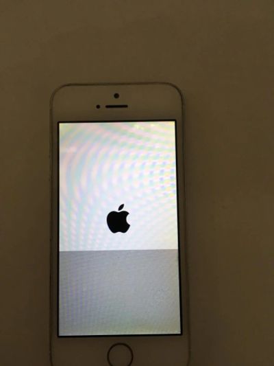 Лот: 10774442. Фото: 1. Продам б/у iPhone 5S 32gb. Смартфоны