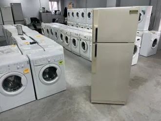 Лот: 21450708. Фото: 1. холодильник Samsung бу код 24867. Холодильники, морозильные камеры