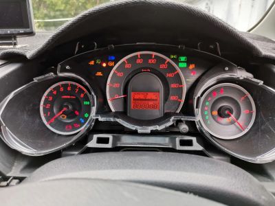 Лот: 14329004. Фото: 1. Honda Fit хонда фит Спидометр. Электрооборудование