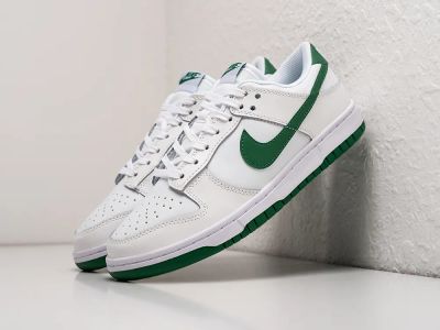 Лот: 20282746. Фото: 1. Кроссовки Nike SB Dunk Low. Кеды, кроссовки, слипоны
