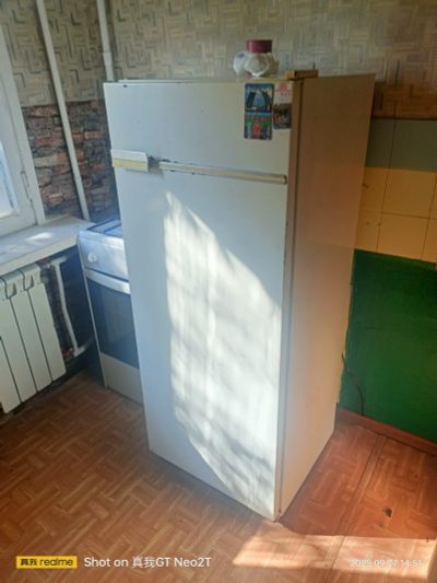 Лот: 25729360. Фото: 1. Холодильник Бирюса. Холодильники, морозильные камеры