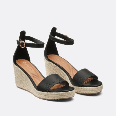 Лот: 25386581. Фото: 1. Босоножки LaRedoute. Другое (одежда, обувь, галантерея)