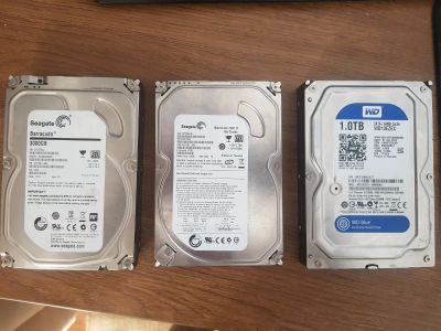 Лот: 15913537. Фото: 1. Жесткие диски 160gb, 1TB, 3TB. Жёсткие диски (HDD)