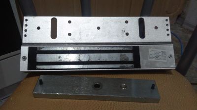 Лот: 18228099. Фото: 1. Замок электромагнитный FE-L280... Домофонные системы