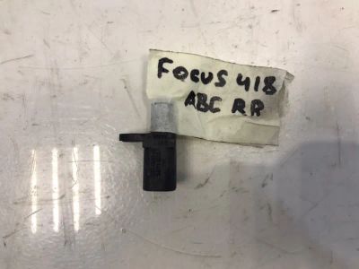 Лот: 21706261. Фото: 1. датчик abs Ford Focus CB4. Двигатель и элементы двигателя