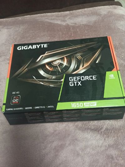 Лот: 18587231. Фото: 1. Gigabyte GTX 1650 super. Видеокарты