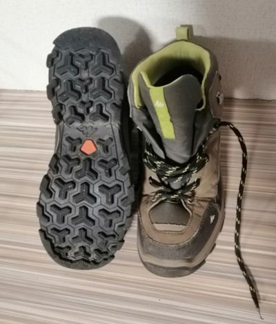 Лот: 25281301. Фото: 1. Ботинки зимние 35 размер 3 пары. Ботинки