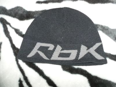 Лот: 3582669. Фото: 1. Шапка Reebok с рубля!! обмен. Головные уборы