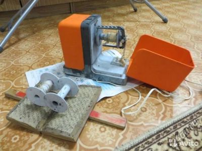Лот: 4814694. Фото: 1. Продам прялку электрическую. Швейный и вязальный инструмент