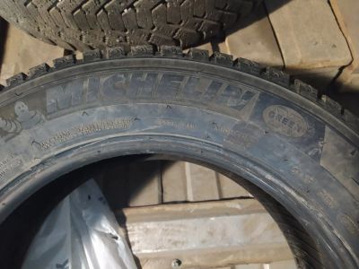 Лот: 24387867. Фото: 1. Шины Michelin 235*60*18. Шины