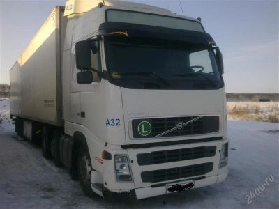Лот: 1464315. Фото: 1. Седельный тягач Volvo FH-12. Грузовики, автобусы, спецтехника