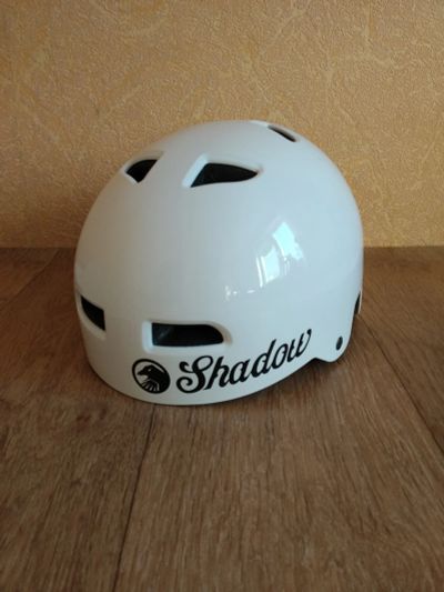 Лот: 15568320. Фото: 1. BMX Шлем Shadow (размер S/M). Шлемы