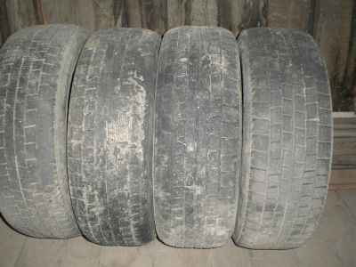 Лот: 3458249. Фото: 1. Шины зимние 175х65 R14 Yokogama... Шины