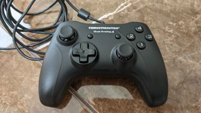 Лот: 18825135. Фото: 1. Геймпад thrustmaster dual analog... Рули, джойстики