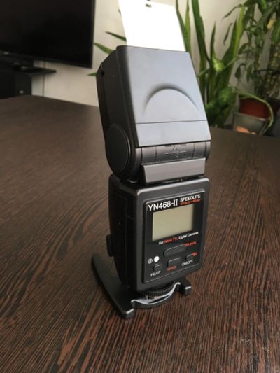 Лот: 18390192. Фото: 1. Вспышка Youngnuo Speedlite YU... Вспышки, осветители, рассеиватели
