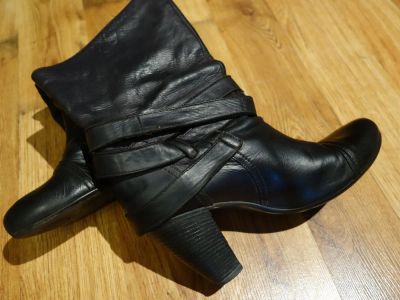 Лот: 9584970. Фото: 1. Полусапожки женские, TJ Collection... Ботильоны, полусапожки