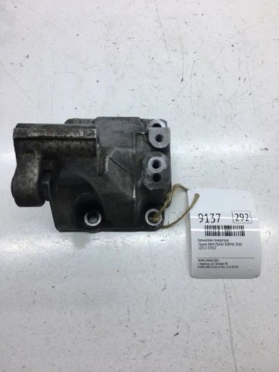Лот: 20376499. Фото: 1. Кронштейн генератора Toyota Rav4... Кузов